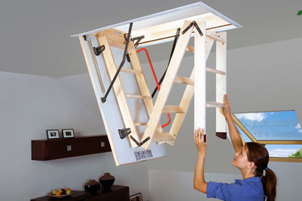 LWK - Escalera Plegable